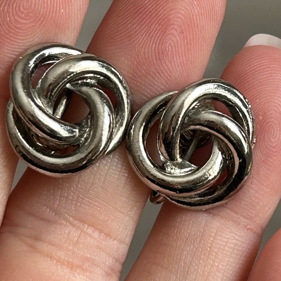 4/$50 Celtic knot Edwardian earrings clip ons 💙 - Picture 1 of 8